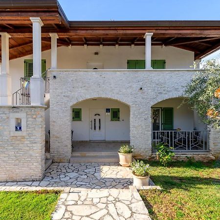 Apartman Inteuro Porec Bagian luar foto