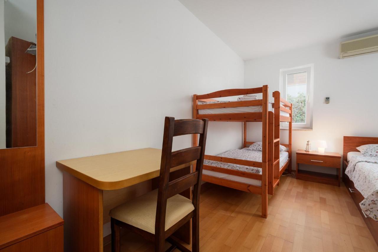 Apartman Inteuro Porec Bagian luar foto