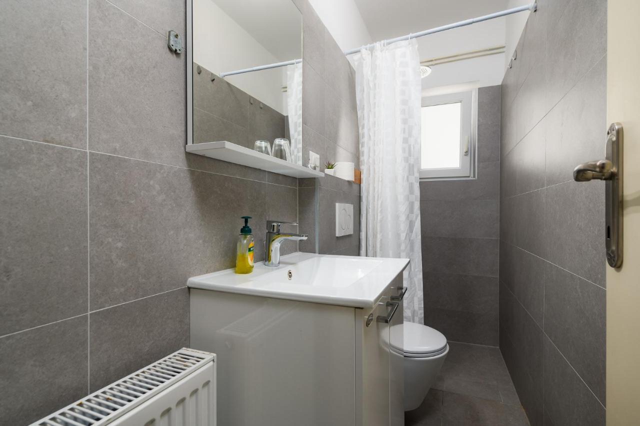 Apartman Inteuro Porec Bagian luar foto